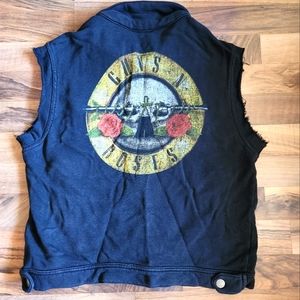 Topshop Guns N’ Roses Button Up Vest